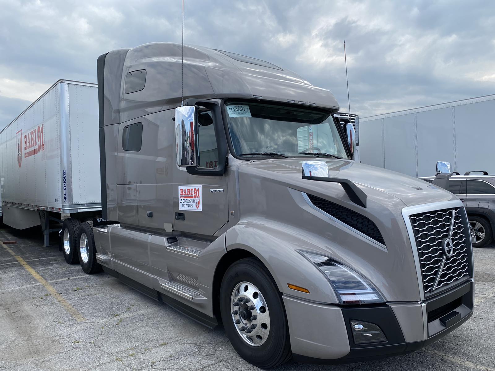 Silver Volvo side view